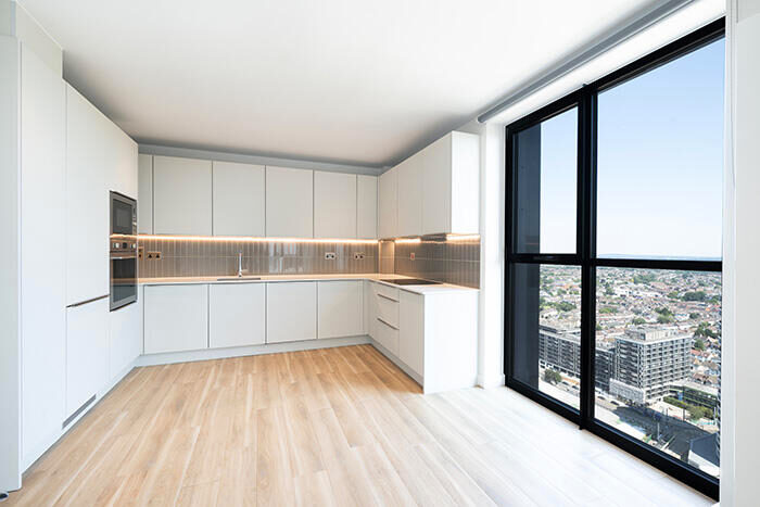 2 Bedroom Apartment To Rent In George Street, Croydon, London, CR0