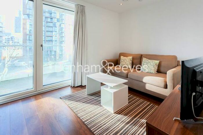 Studio To Rent In Lincoln Plaza, Canary Wharf, E14