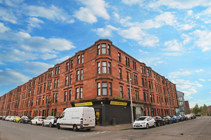 3 Bedroom Flat For Sale In Burghead Place, Linthouse, Glasgow, G51