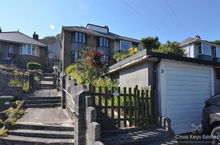 4 Bedroom Semi Detached House For Sale In Pike Road, Laira, PL3