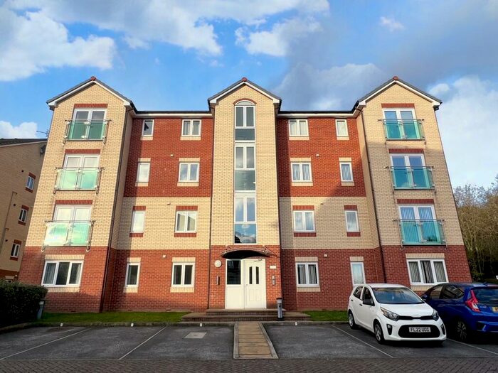 2 Bedroom Apartment To Rent In Leatham Avenue, Rotherham, S61