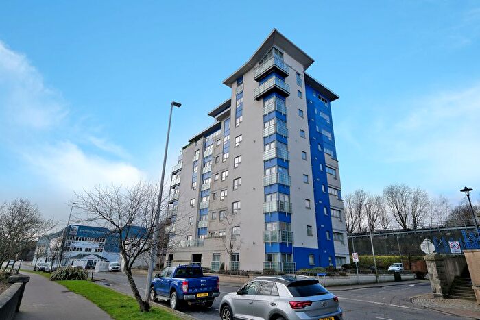 3 Bedroom Flat For Sale In Polmuir Road, The City Centre, Aberdeen, AB11