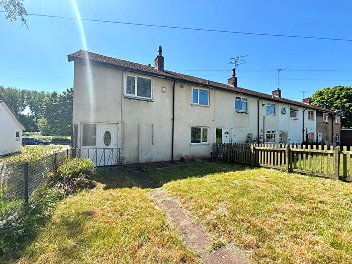 3 Bedroom End Of Terrace House To Rent In Pear Tree Close, Coventry, CV2