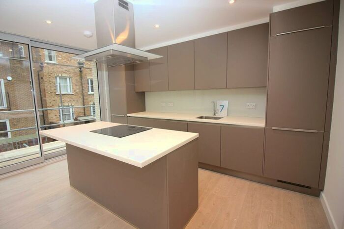 1 Bedroom Terraced House To Rent In Seven Sisters Road, Finsbury Park, London, N4