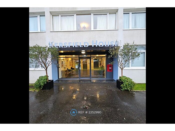 Studio To Rent In Kersfield House, London, SW15