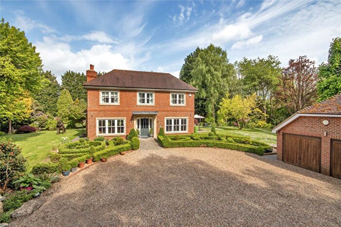 5 Bedroom Detached House For Sale In Tonbridge Road, Plaxtol, Sevenoaks, Kent, TN15