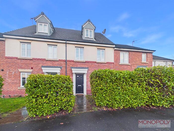 3 Bedroom Terraced House For Sale In Hardwick Drive, Gwersyllt, Wrexham, LL11