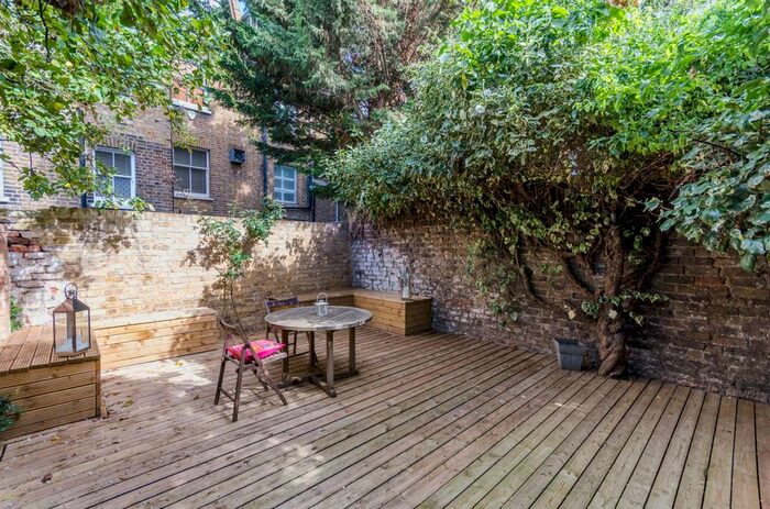 1 Bedroom Flat To Rent In Bramber Road, Barons Court, London, W14