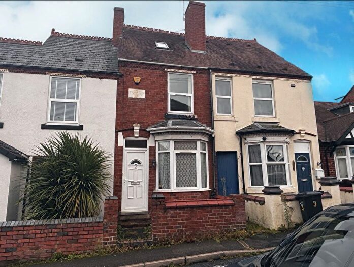 3 Bedroom Terraced House For Sale In Albert Street, Lye, Stourbridge, DY9