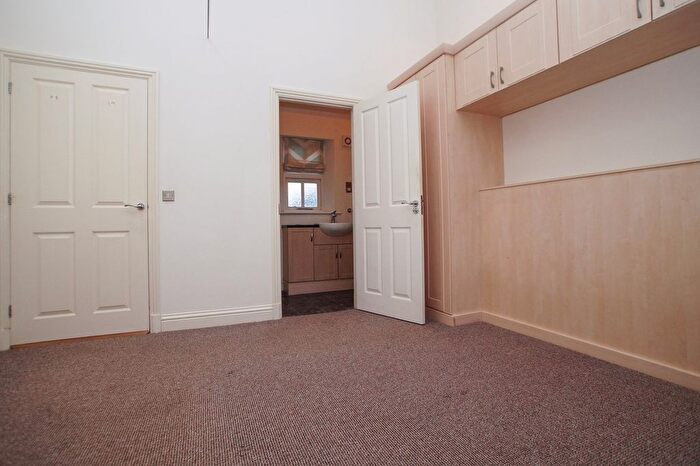2 Bedroom Flat For Sale In Cavendish Court, Warwick Road, Carlisle, CA1
