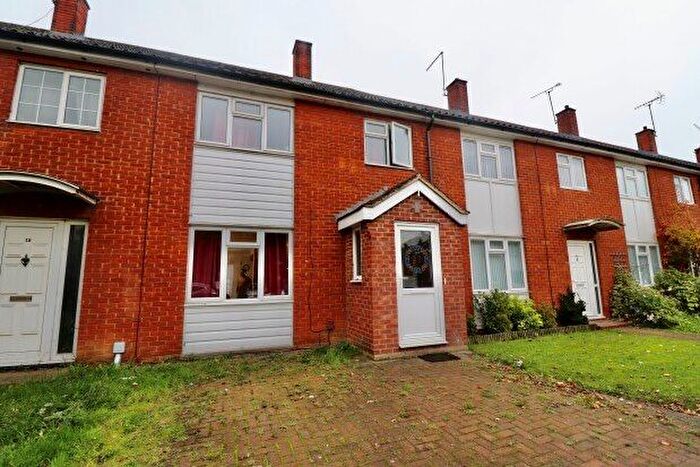 3 Bedroom Property To Rent In Long Lynderswood, Basildon, SS15