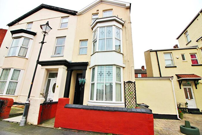 1 Bedroom Flat To Rent In Victoria Street, Southport, PR9