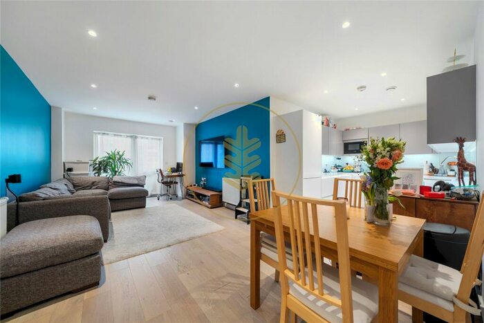 3 Bedroom Apartment To Rent In Wilkinson Close, London, NW2