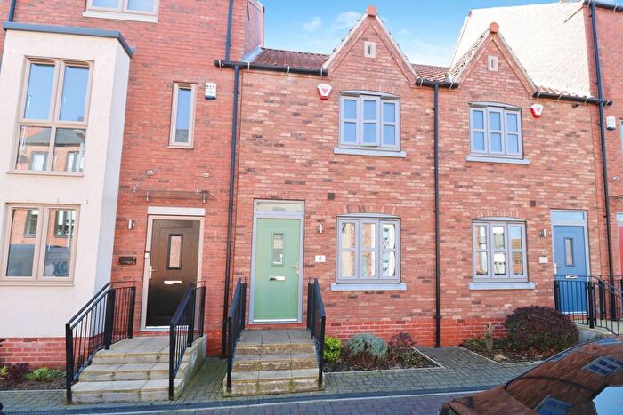 2 Bedroom Terraced House To Rent In Blanket Row, Hull Marina, HU1