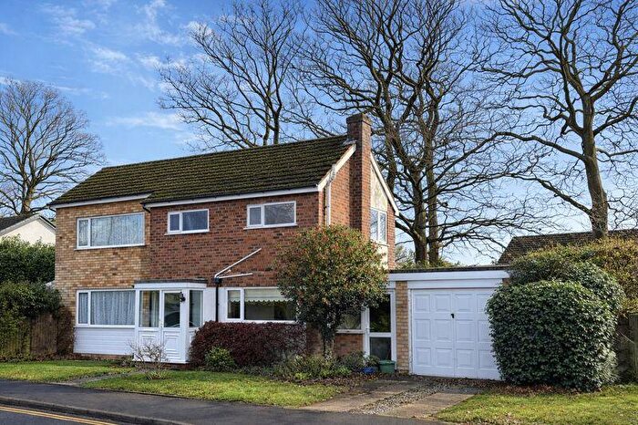 2 Bedroom Detached House For Sale In Crawford Road, Sutton Coldfield, B76