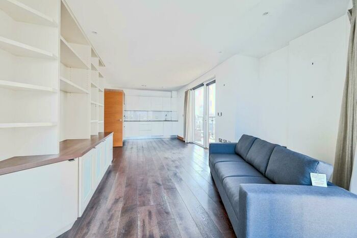 1 Bedroom Flat To Rent In Duke Of Wellington Avenue, Woolwich, London, SE18