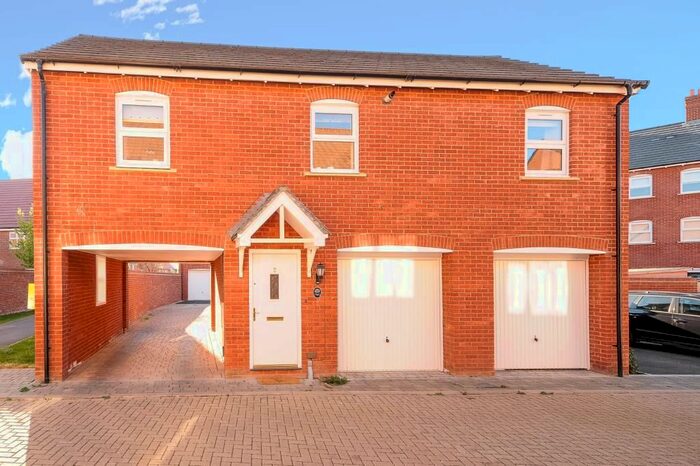 2 Bedroom Flat To Rent In Didcot, Oxfordshire, OX11