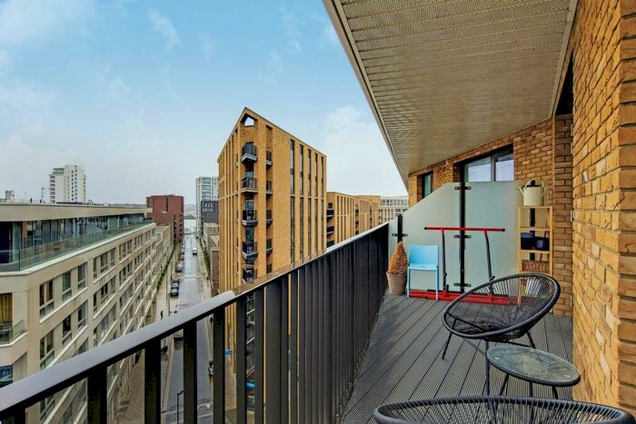1 Bedroom Flat To Rent In Mercier Court, Royal Wharf, Silvertown, London, E16