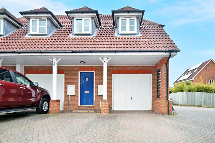 2 Bedroom Detached House To Rent In Richborough Way, Kingsnorth, Ashford, TN23