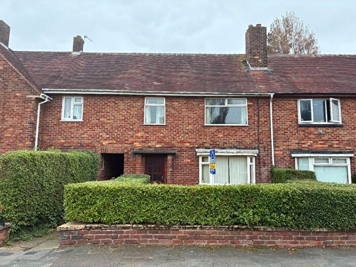 3 Bedroom Terraced House For Sale In Deepdale Road, Blackpool, Lancashire, FY4