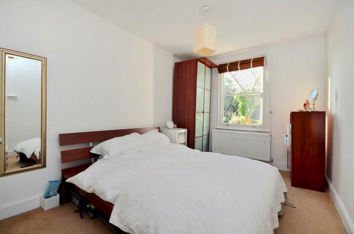 1 Bedroom Flat To Rent In Finborough Road, Chelsea, London, SW10