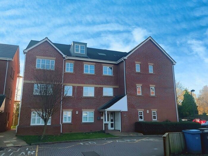 2 Bedroom Flat To Rent In Ellesmere Green, Eccles, Manchester, Greater Manchester, M30