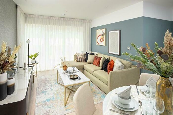 1 Bedroom Apartment For Sale In Plot Wharf Court, Leicester, LE1