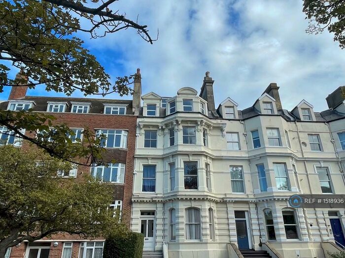 2 Bedroom Flat To Rent In Castle Hill Avenue, Folkestone, CT20