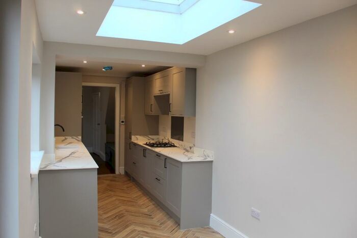 2 Bedroom End Of Terrace House To Rent In Coronation Villas, Aylesbury, Buckinghamshire, HP21