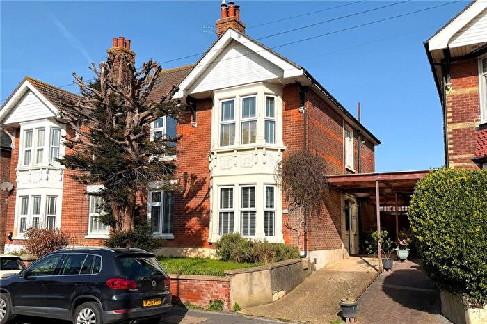 4 Bedroom Semi Detached House For Sale In West Street, Havant, Hampshire, PO9