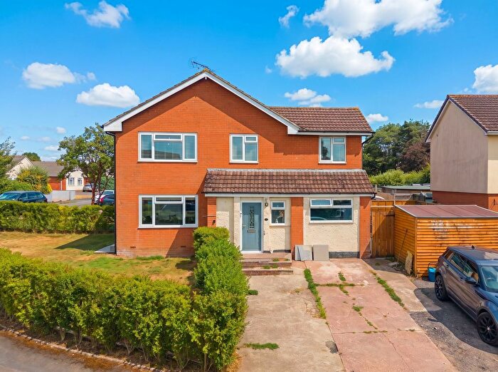 4 Bedroom Semi Detached House For Sale In Cherry Close, Cheriton Fitzpaine, EX17