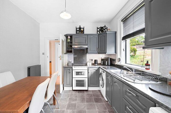 4 Bedroom Detached Bungalow For Sale In Athol Terrace, Bathgate, EH48