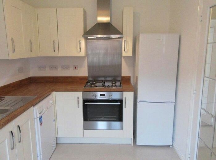 3 Bedroom Terraced House To Rent In Rhodfa Delme, Llanelli, Carmarthenshire., SA15