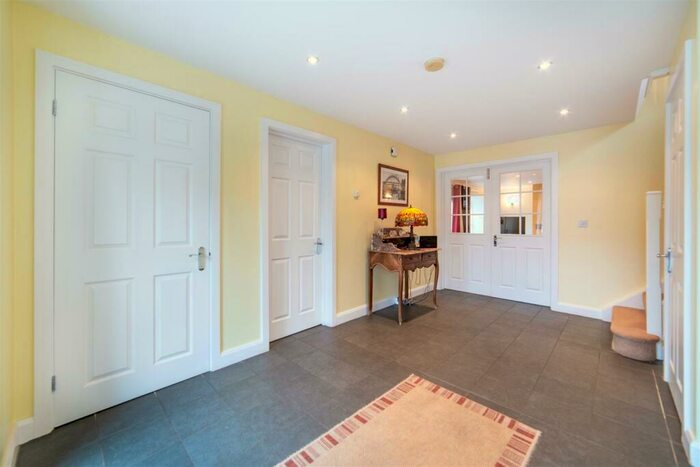 3 Bedroom Barn Conversion For Sale In East Brunton Wynd, Great Park, NE13