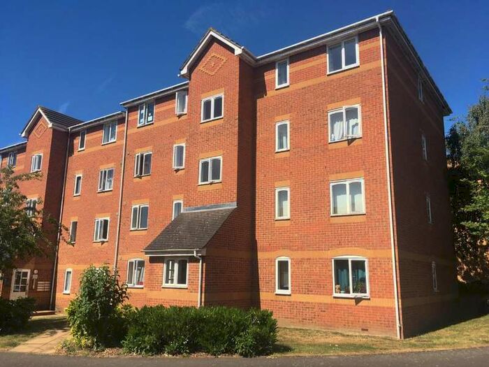 2 Bedroom Property To Rent In The Grove Aldershot, GU11