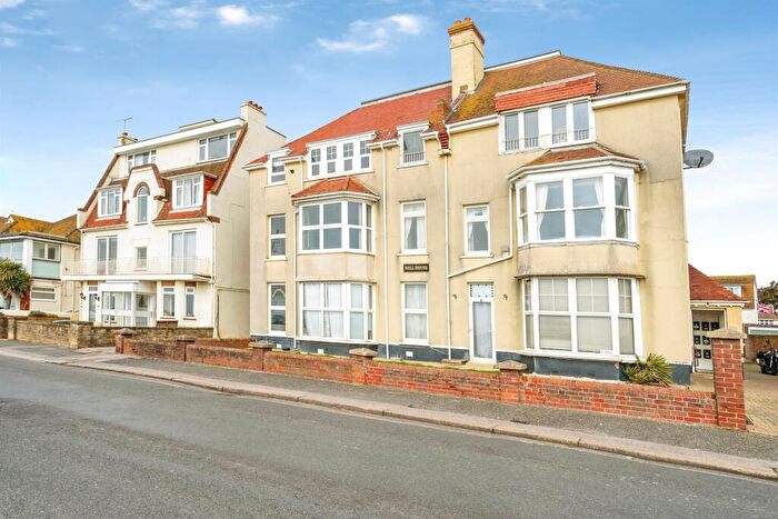 1 Bedroom Flat For Sale In Marine Drive West, Bognor Regis, PO21