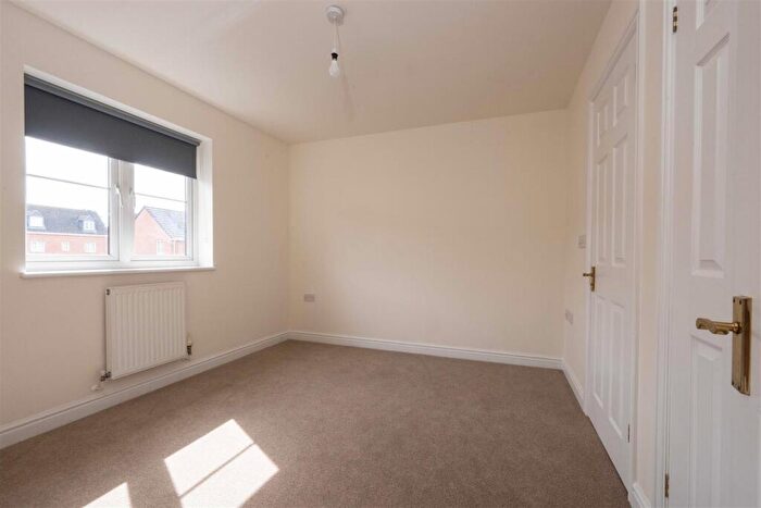 3 Bedroom End Of Terrace House For Sale In Tarpan Walk, Westbury, BA13