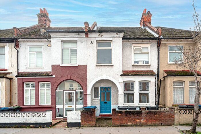 1 Bedroom Flat For Sale In Richmond Road, Thornton Heath, CR7
