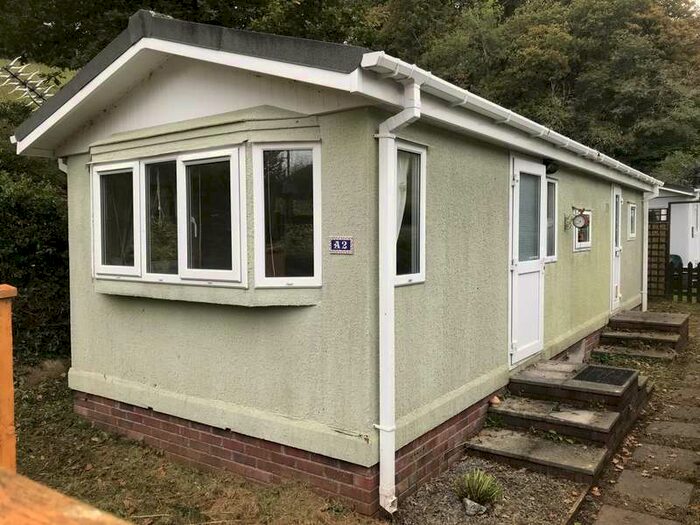 2 Bedroom Mobile Home For Sale In Ashburton, Devon, TQ13