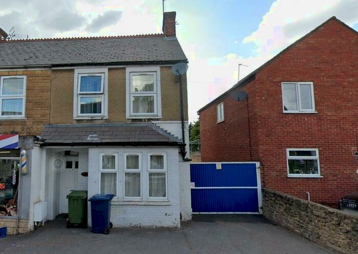 5 Bedroom Semi-Detached House To Rent In Hollow Way, Cowley, OX4
