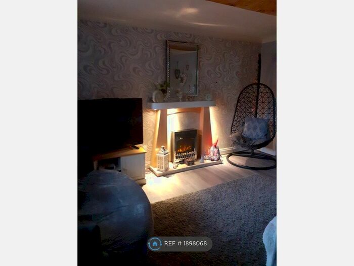 1 Bedroom Property To Rent In The Glade, Blackburn, BB2
