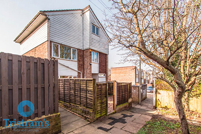 5 Bedroom Detached House To Rent In Selside Court, Beeston, NG9