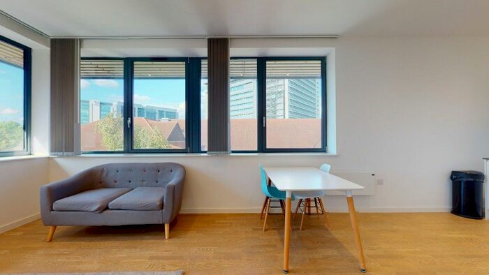 1 Bedroom Flat To Rent In Riverbank Way, Brentford, TW8