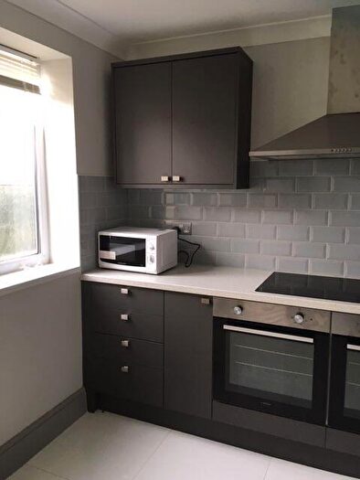 6 Bedroom Semi-Detached House To Rent In Edgeworth Road, Norwich, NR5