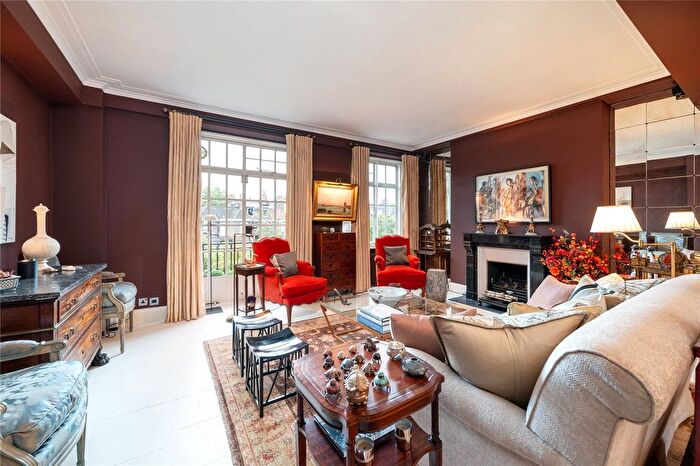 3 Bedroom Flat To Rent In Shrewsbury House, Cheyne Walk, Chelsea, London, SW3
