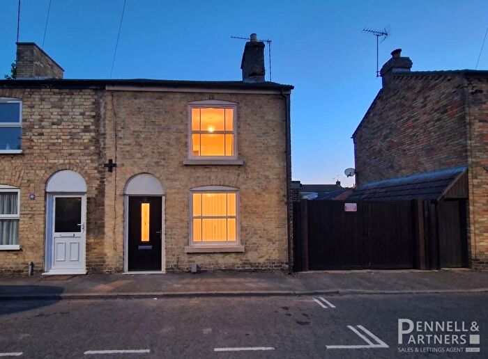 2 Bedroom Semi-Detached House For Sale In Falcon Lane, Whittlesey, Peterborough, PE7