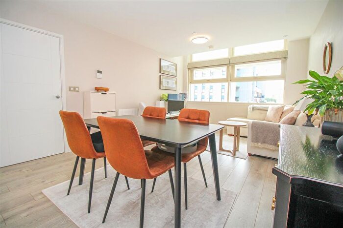 1 Bedroom Terraced House For Sale In Edinburgh House, Harlow, CM20