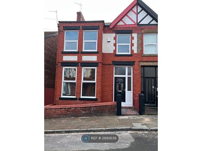 4 Bedroom Semi-detached House To Rent In South Hill Road, Wirral, CH43