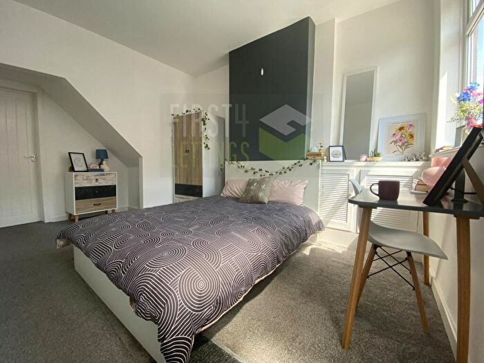 3 Bedroom Terraced House To Rent In Westbury Road, Clarendon Park, LE2