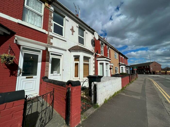3 Bedroom Property To Rent In Ferndale Road, SN2